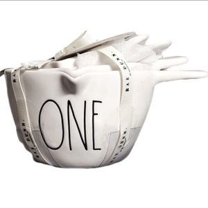 NEW Rae Dunn White Measuring Cups with Handles 4pcs Set